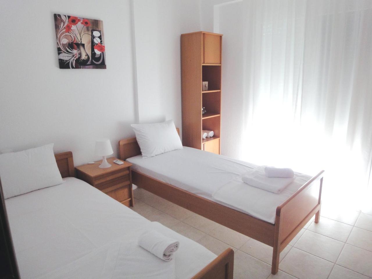 Polychrono Nikos Apartment Extérieur photo
